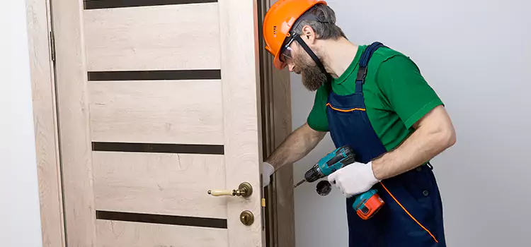 Replace Internal Door Handle with Lock Logan